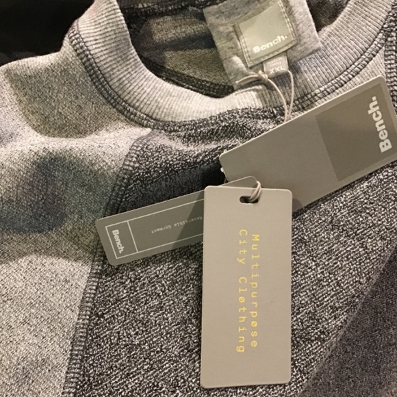 NWT Bench Men’s Pullover Sweatshirt , grey two tone color - Picture 11 of 13